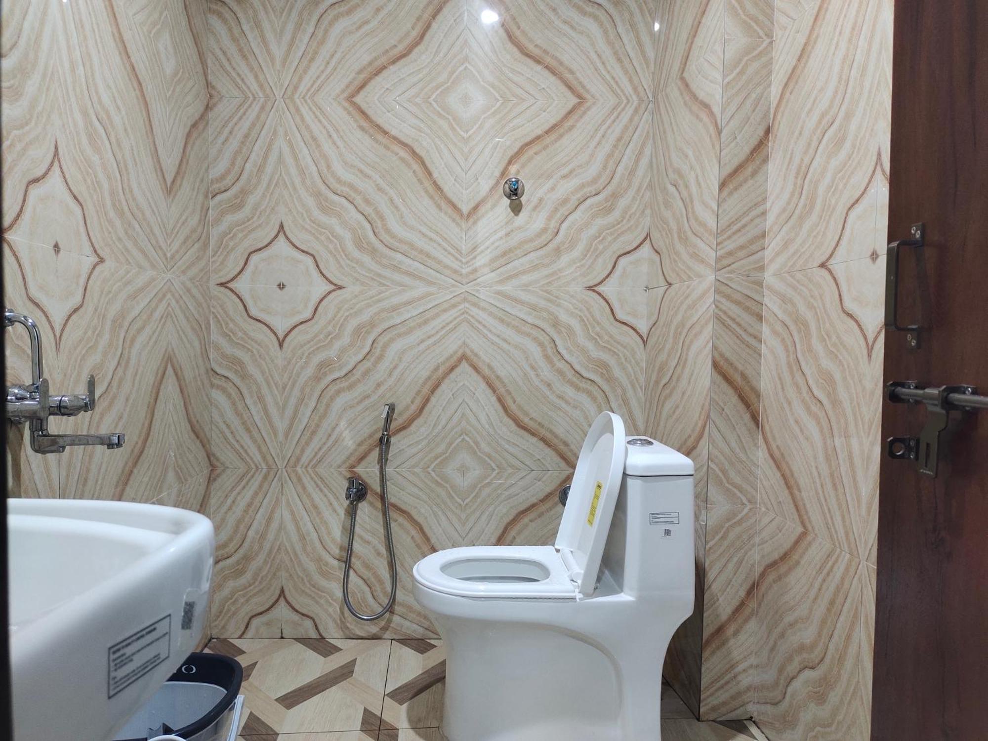 Hotel Skyland 와랑갈 외부 사진